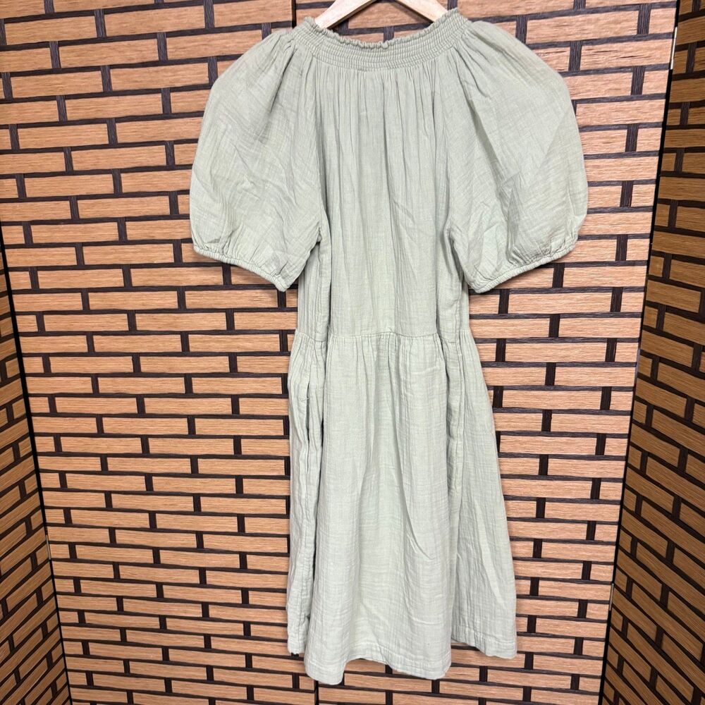 Universal Threads Sage Green Dress Size XS - Picture 2 of 8